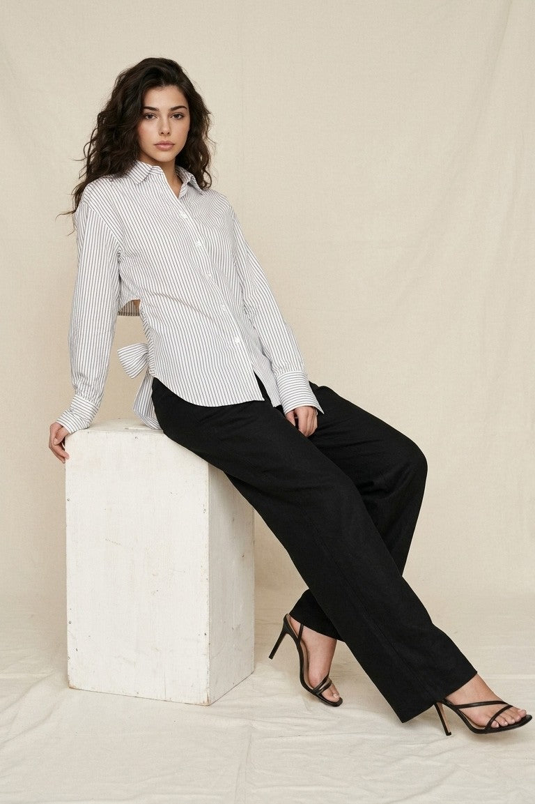 Peek-a-Bow top