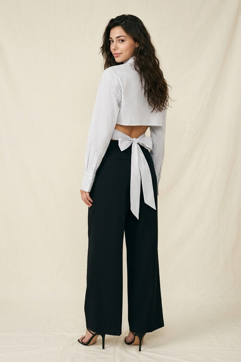 Peek-a-Bow top